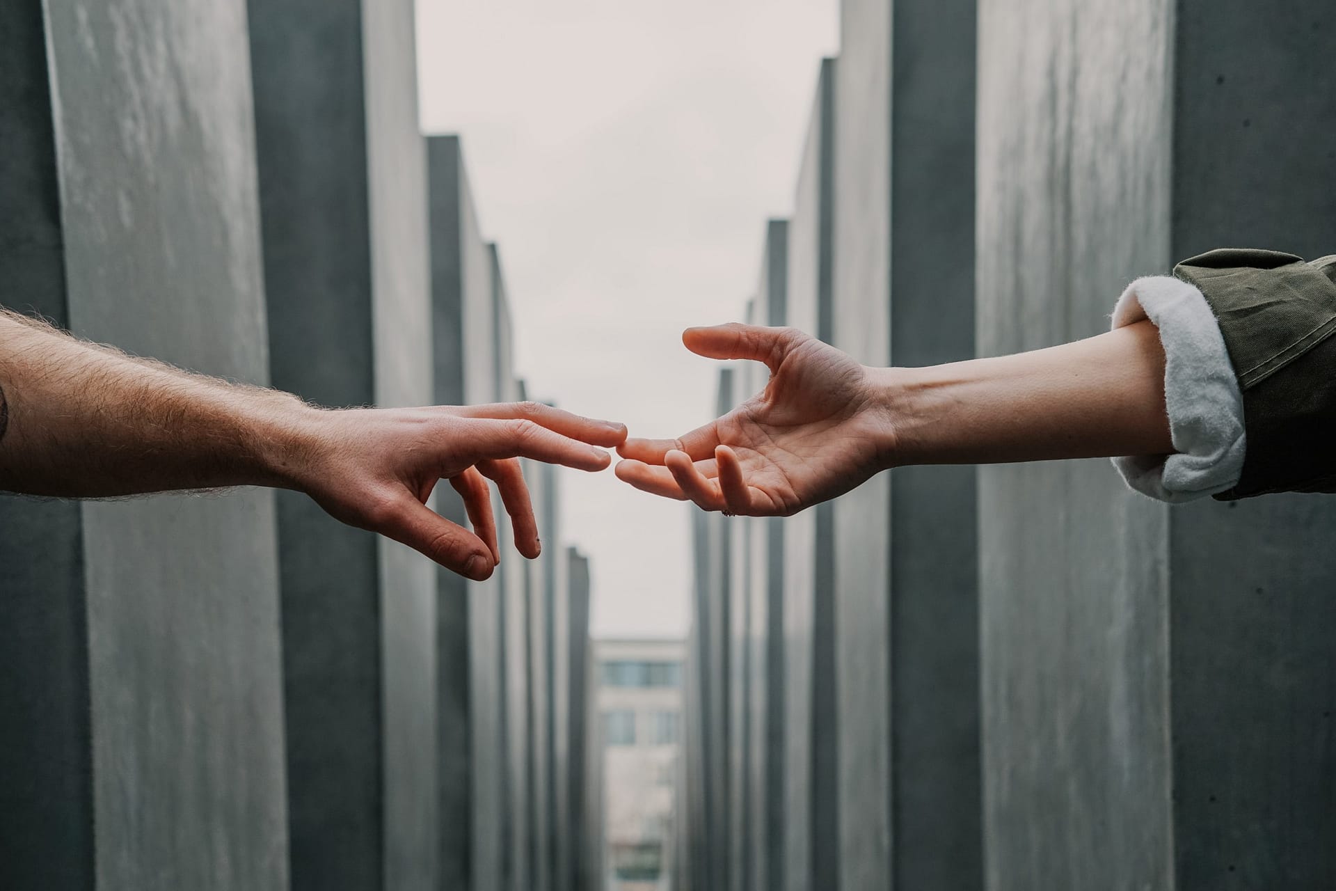 The Art of ‘Holding Space’ | Offering Support to Those Who Need It